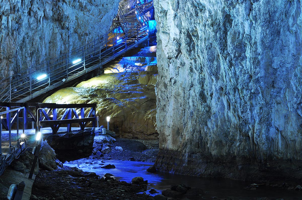 Stopića pećina – Sve što biste trebali da znate