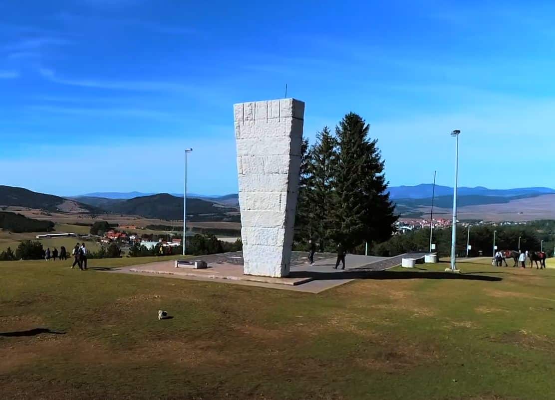 Spomenik na Šumatnom brdu