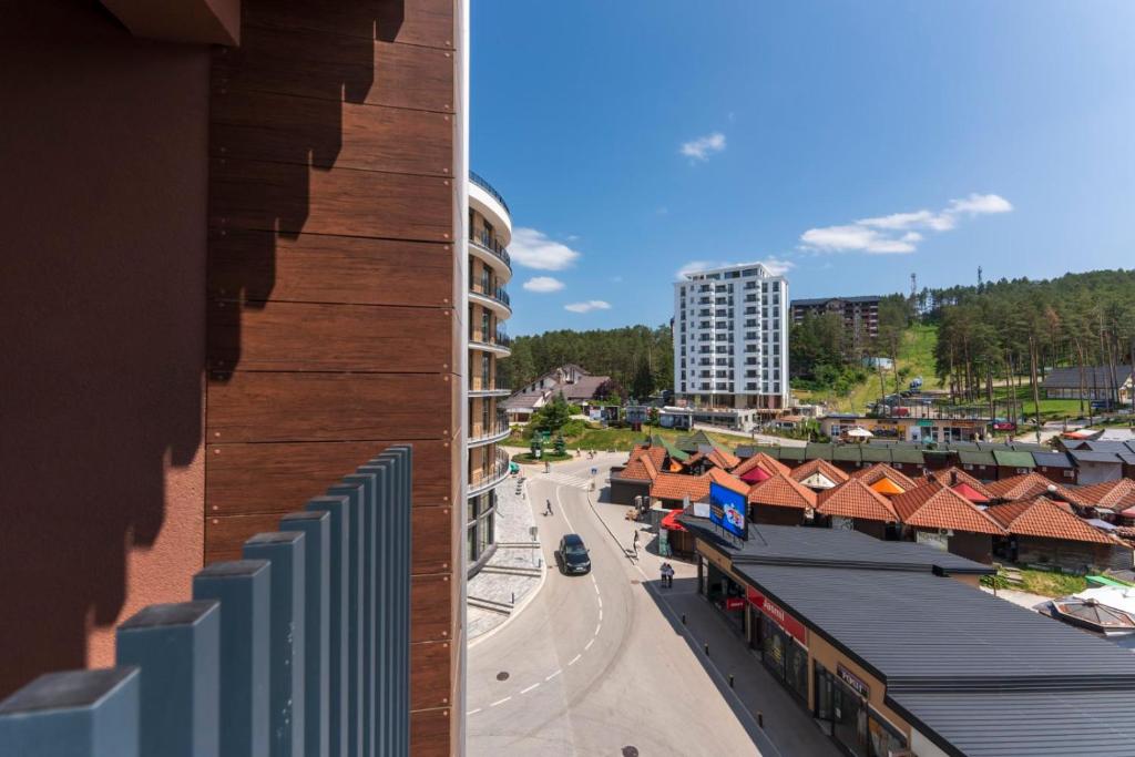 Balkan square - luxury