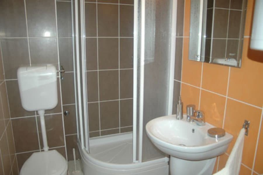 P2 - Apartmani Kaca