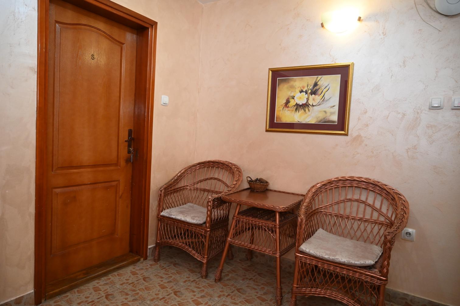 Apartman 8