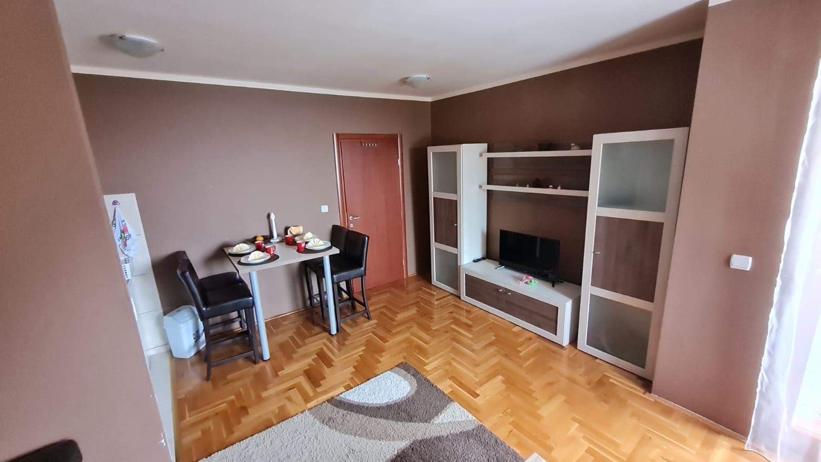 Opremljen stan – Naselje Zova - Stan - Prodaja - Zlatibor, Zova